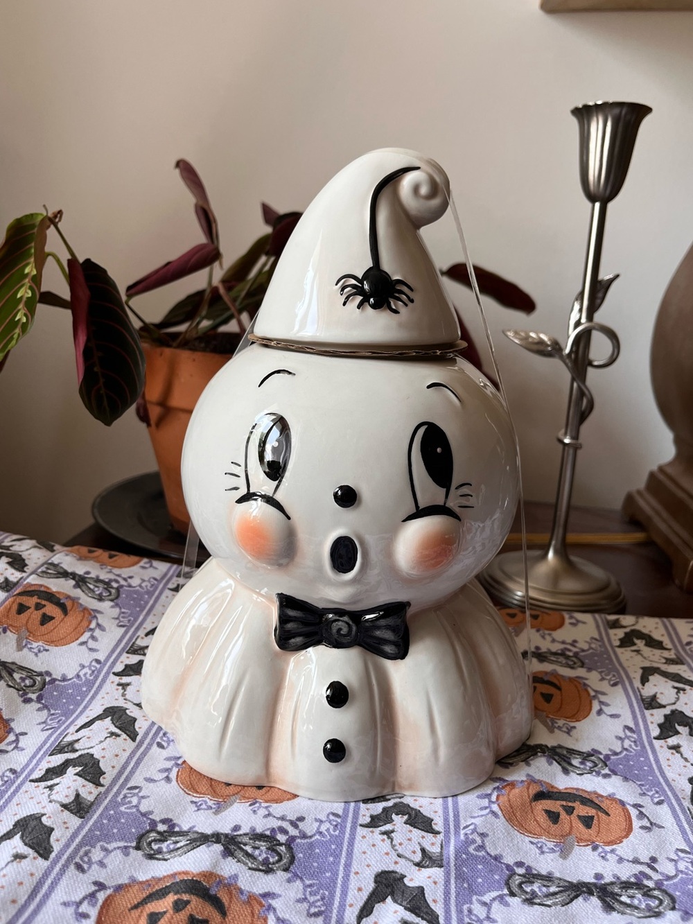 Johanna Parker Large White Ceramic Ghost Cookie Jar Canister Kookie Spook 🕸️